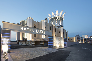 HOTEL LUXE